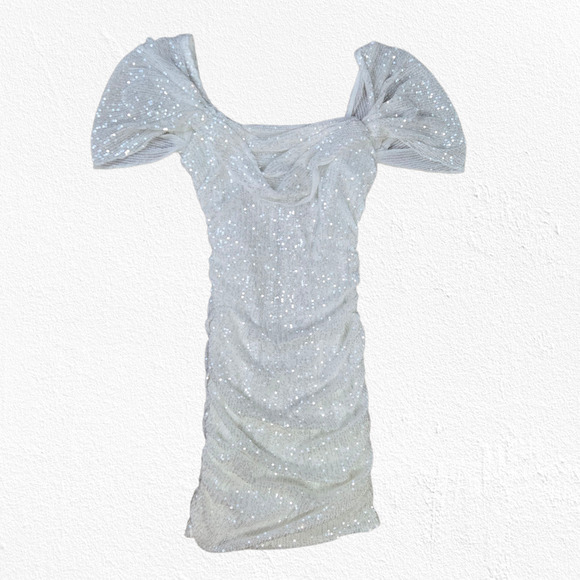 Hello Molly Frequent The Club White Sequin Off-Shoulder Mini Dress Size Small - Picture 2 of 9